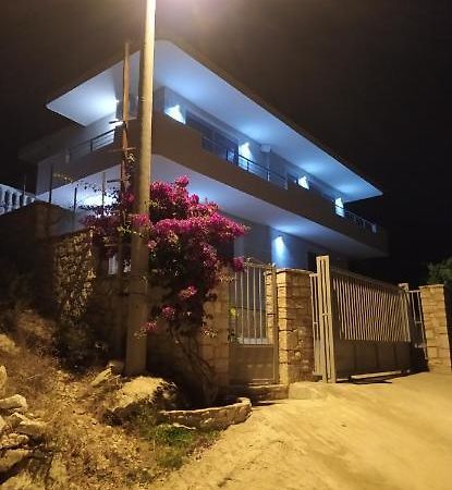 Villa Alimema Sarandë 외부 사진